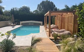 Sous Les Etoiles En Provence, Gite Les Grands Chenes
